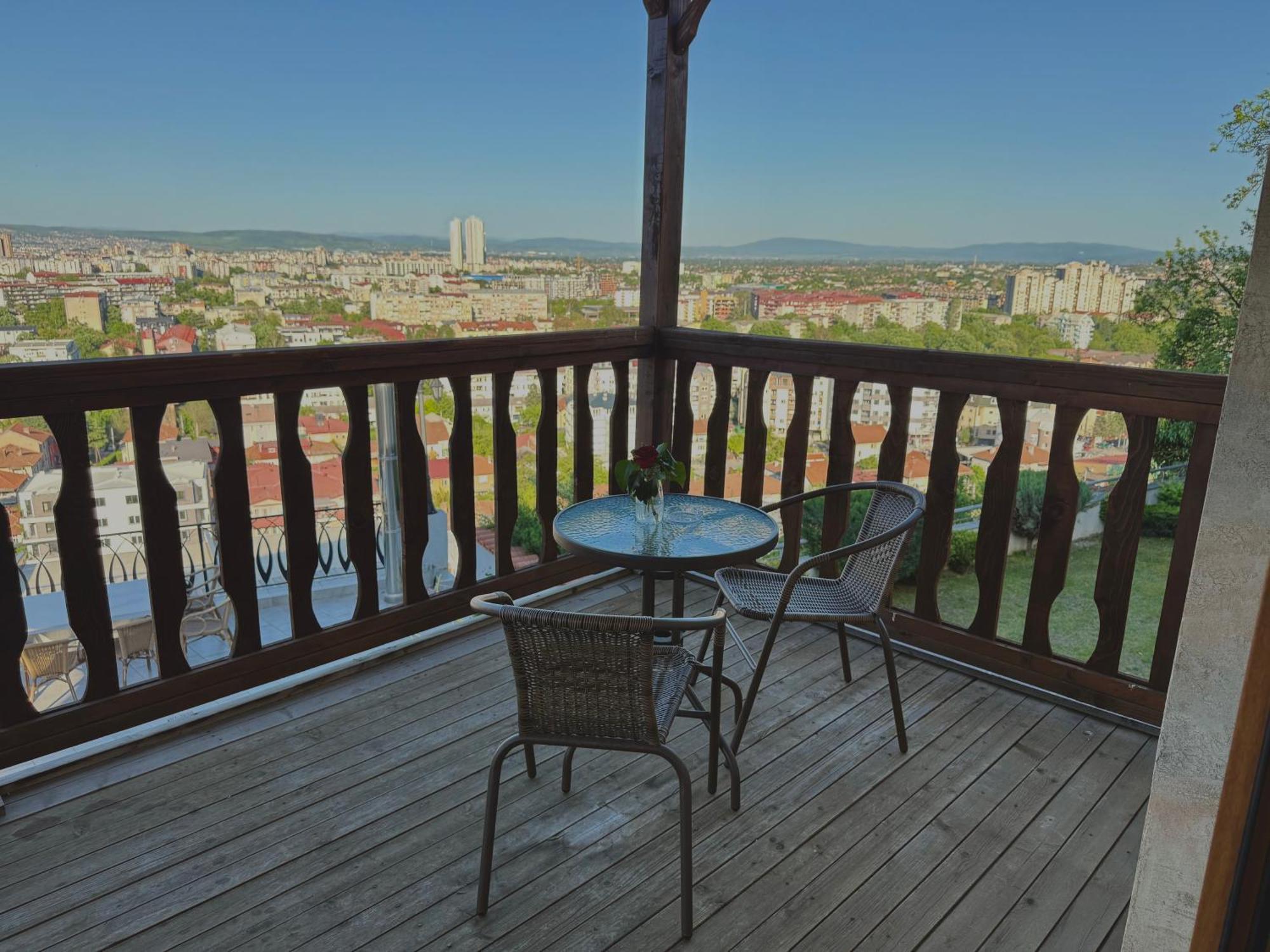 Villa Eleni Apartments Skopje Bagian luar foto
